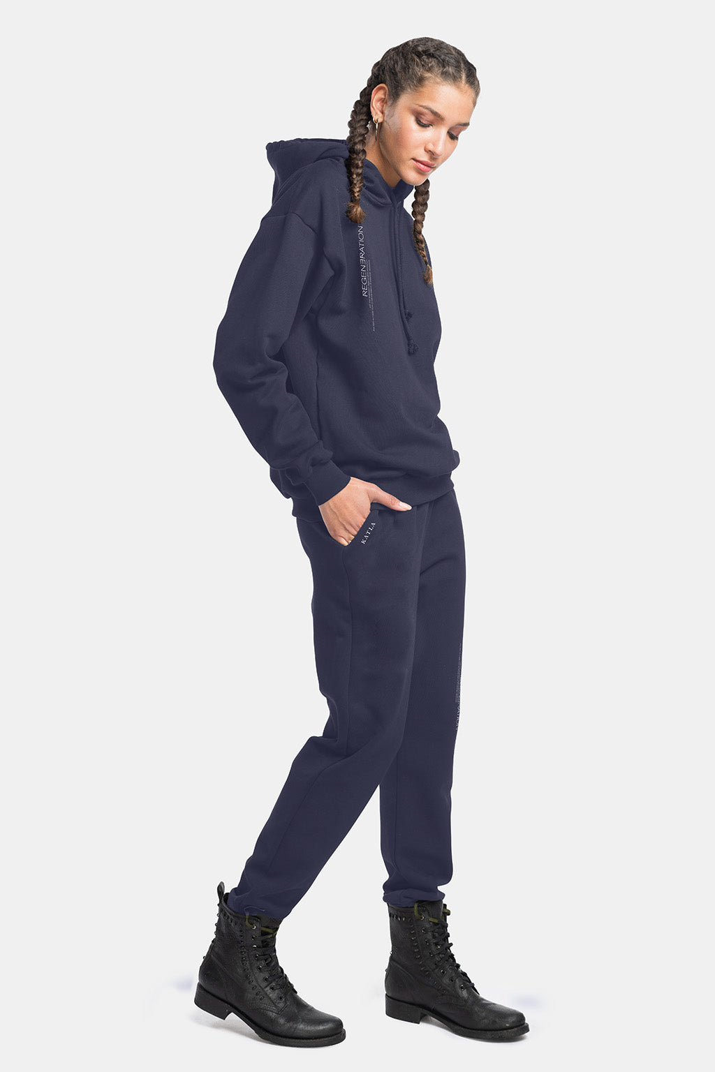 REGENERATION SWEATSUIT